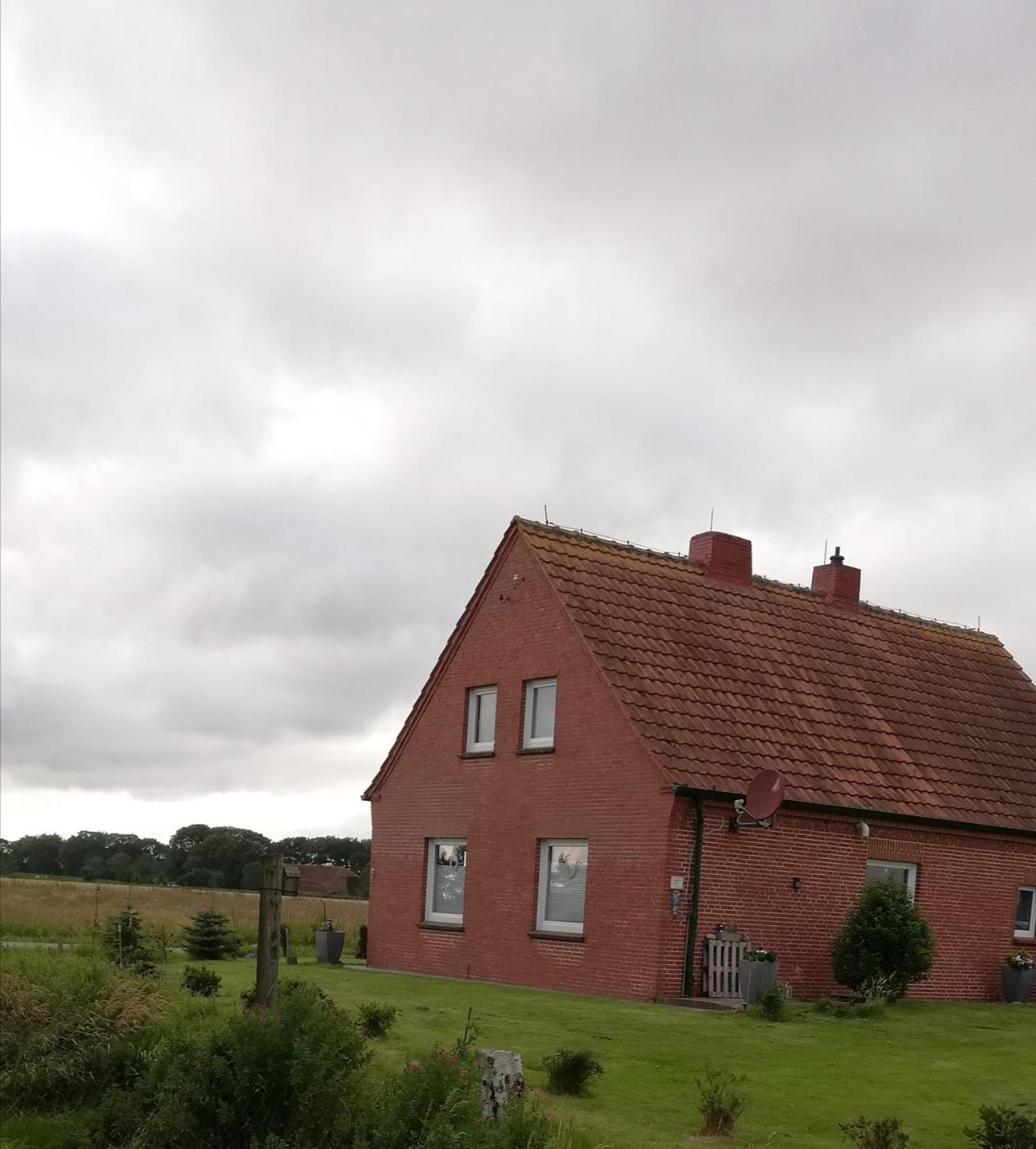 Landhaus Loewenzahn Dornum Exterior foto